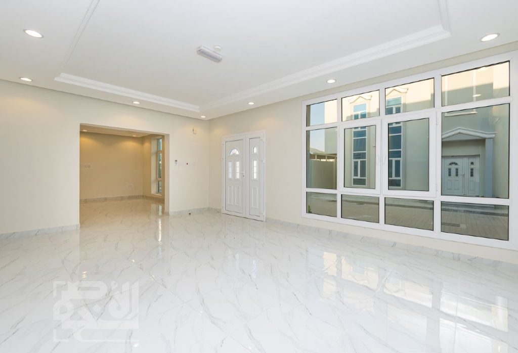 Multi-Purpose Commercial Building-Birkat Al Awamer