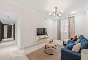 Fully Furnished 1-BHK | Maintenance | Parking